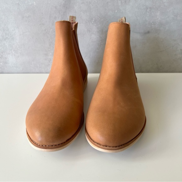 Anthropology Rollie Pull On Chelsea Boot Size 41 - Picture 3 of 11